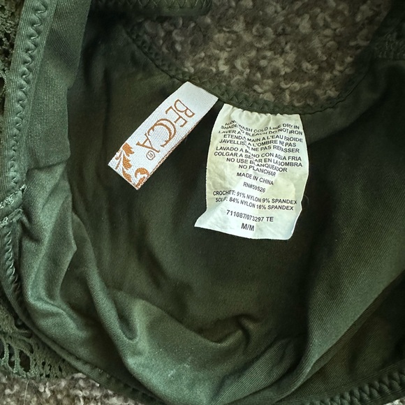 Becca crochet one piece swimsuit - medium - in good condition - Picture 2 of 2